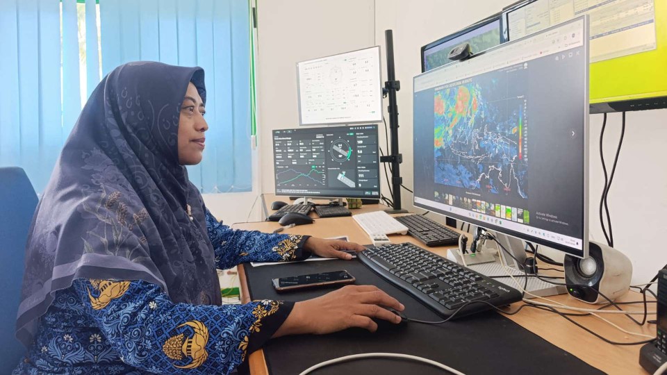 Forecaster BMKG Mimika, Fitria Nur Fadilah, foto: Martha/Papua60detik