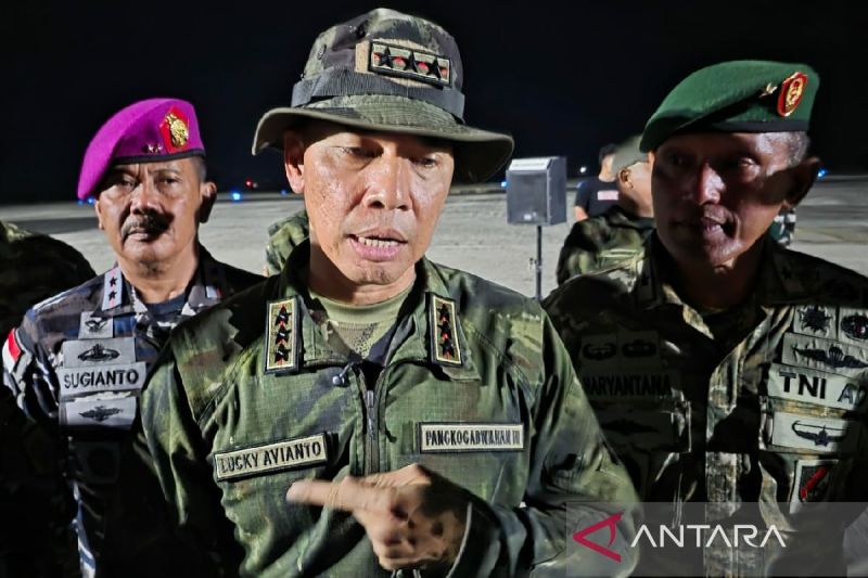 Pangkogabwilhan III Letjen TNI Lucky Avianto. ANTARA/Dokumentasi pribadi