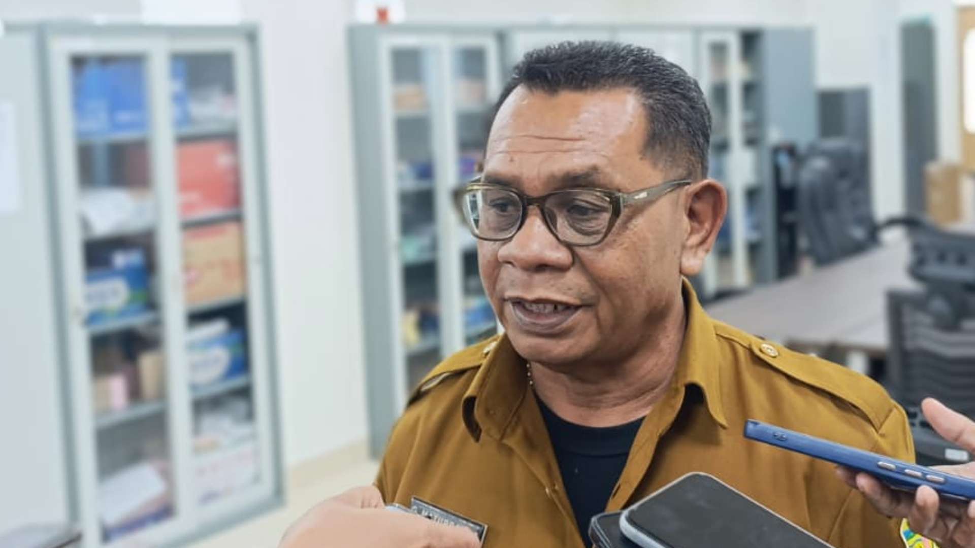 dinkes-mimika-siapkan-transportasi-permudah-shift-nakes-pedalaman