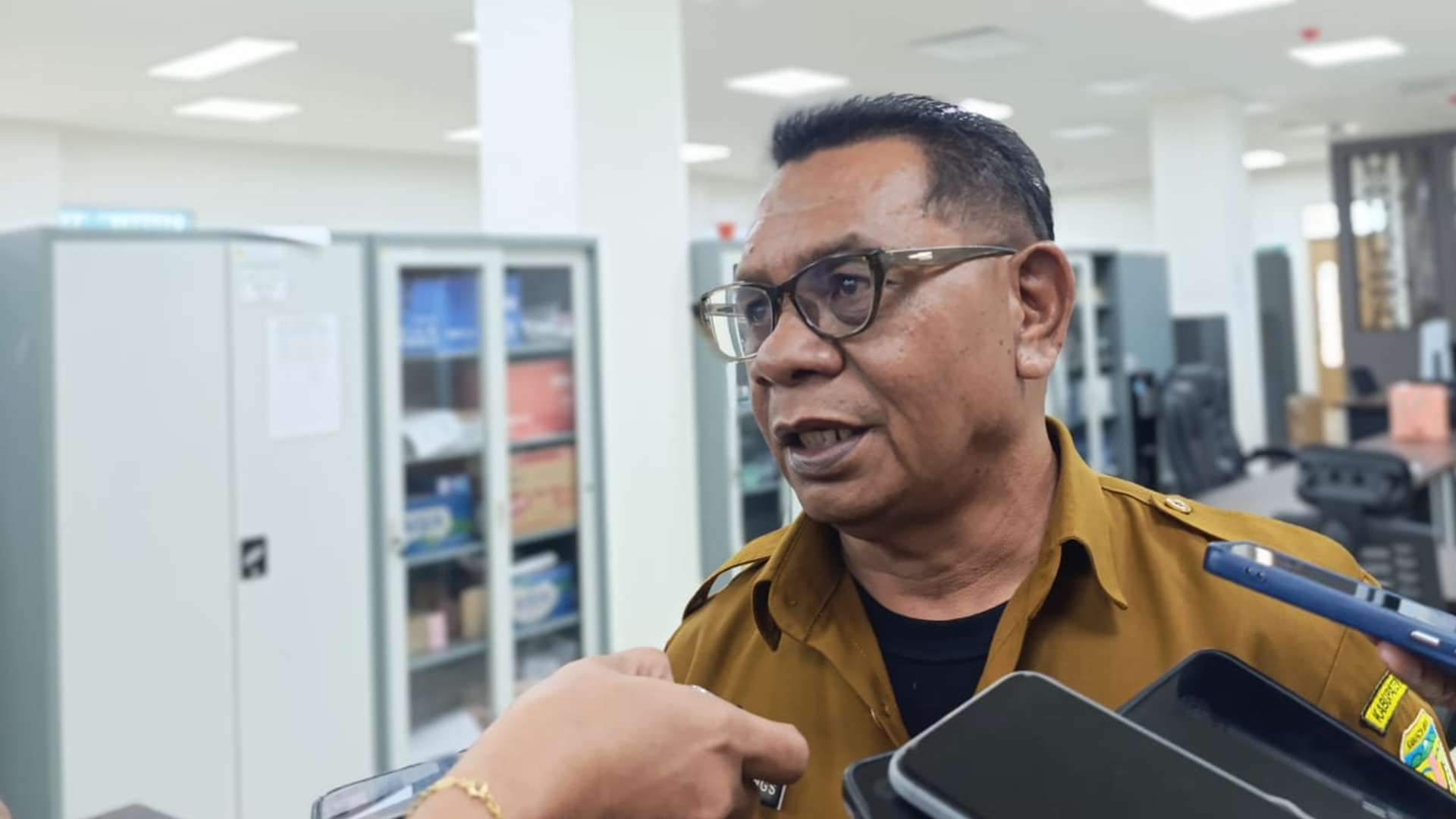 Kepala Dinas Kesehatan Mimika, Godfried Maturbongs, foto: Martha/Papua60detik