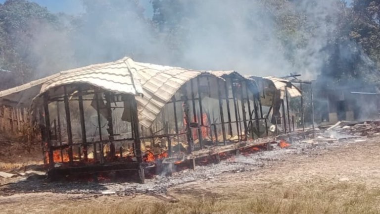 Tampak rumah terbakar milik Melkias Bedopa di Kampung Eugai, Distrik Siriwo, Kabupaten Paniai, Papua Tengah. Foto : Melkias For Papua60detik