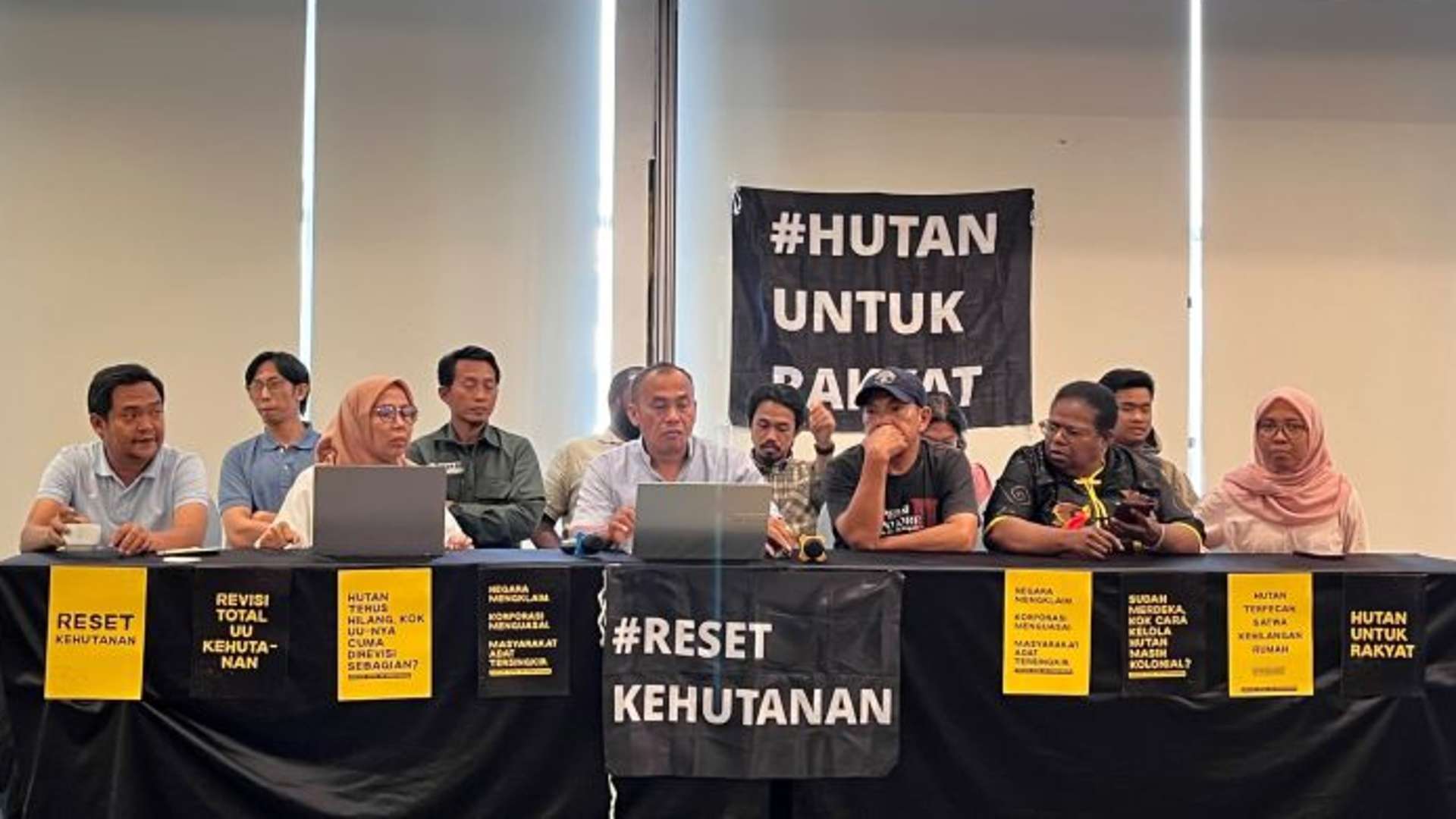 Koalisi Region Sulawesi & Papua Desak RUU Kehutanan Akui Hak Masyarakat Adat