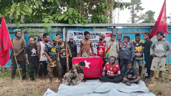 KNPB Nabire bersama pelajar-mahasiswa peringati hari Masyarakat Adat Sedunia. Foto : Elia Douw/ Papua60detik