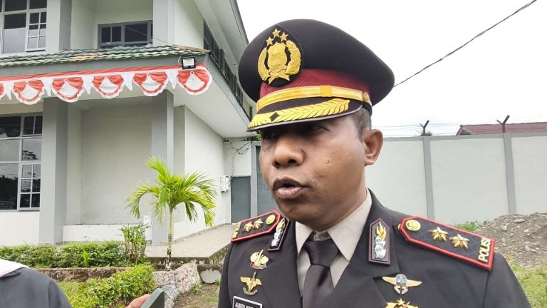 Kapolres Mimika AKBP Alredo Rumbiak. Foto: Eka/ Papua60detik
