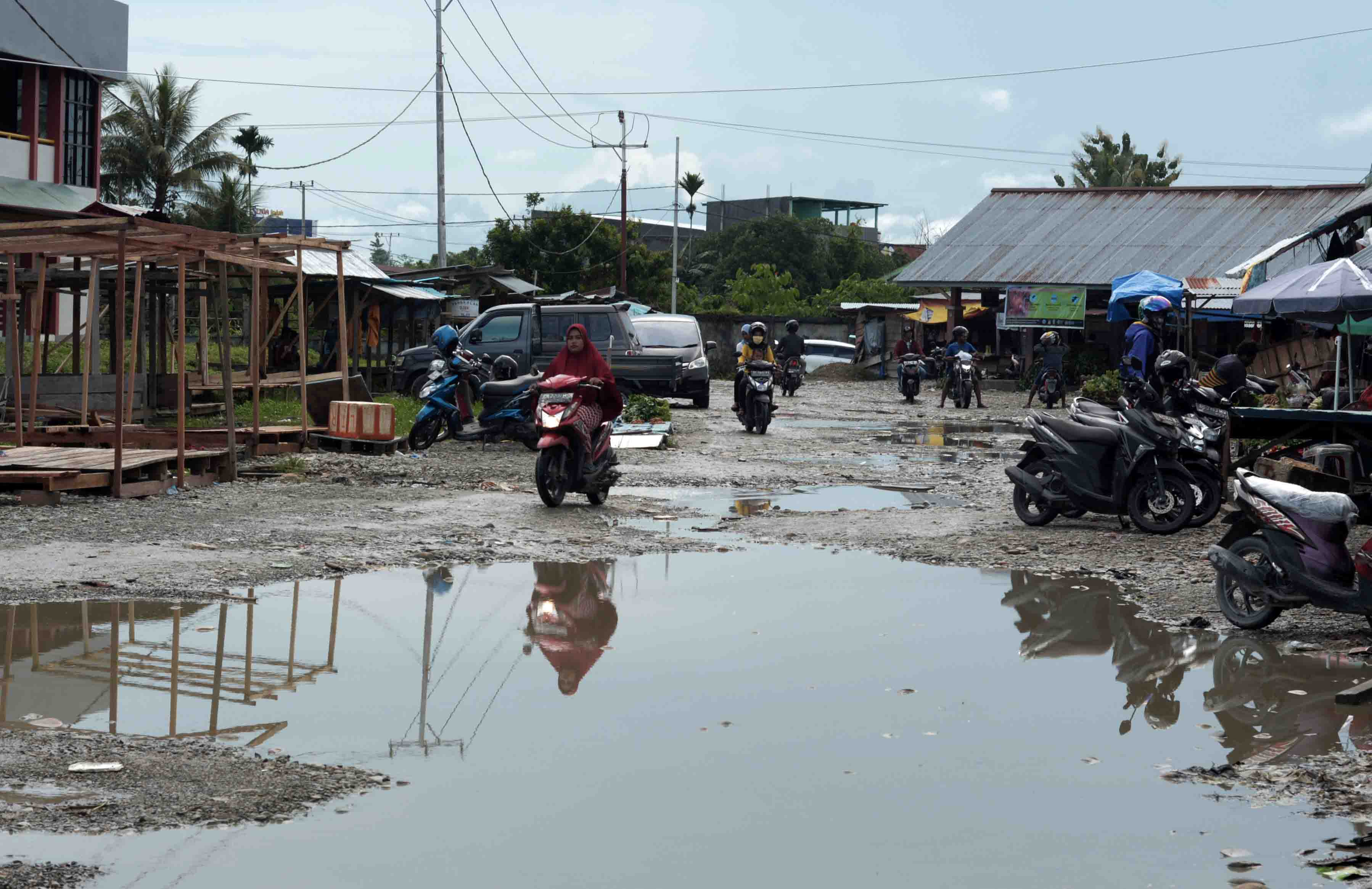 menunggu-ketegasan-pemkab-menata-pasar