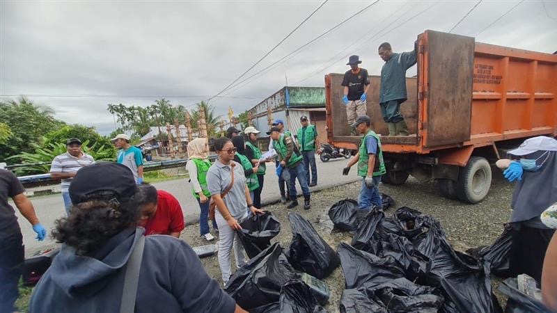 freeport-ajak-publik-hentikan-polusi-plastik