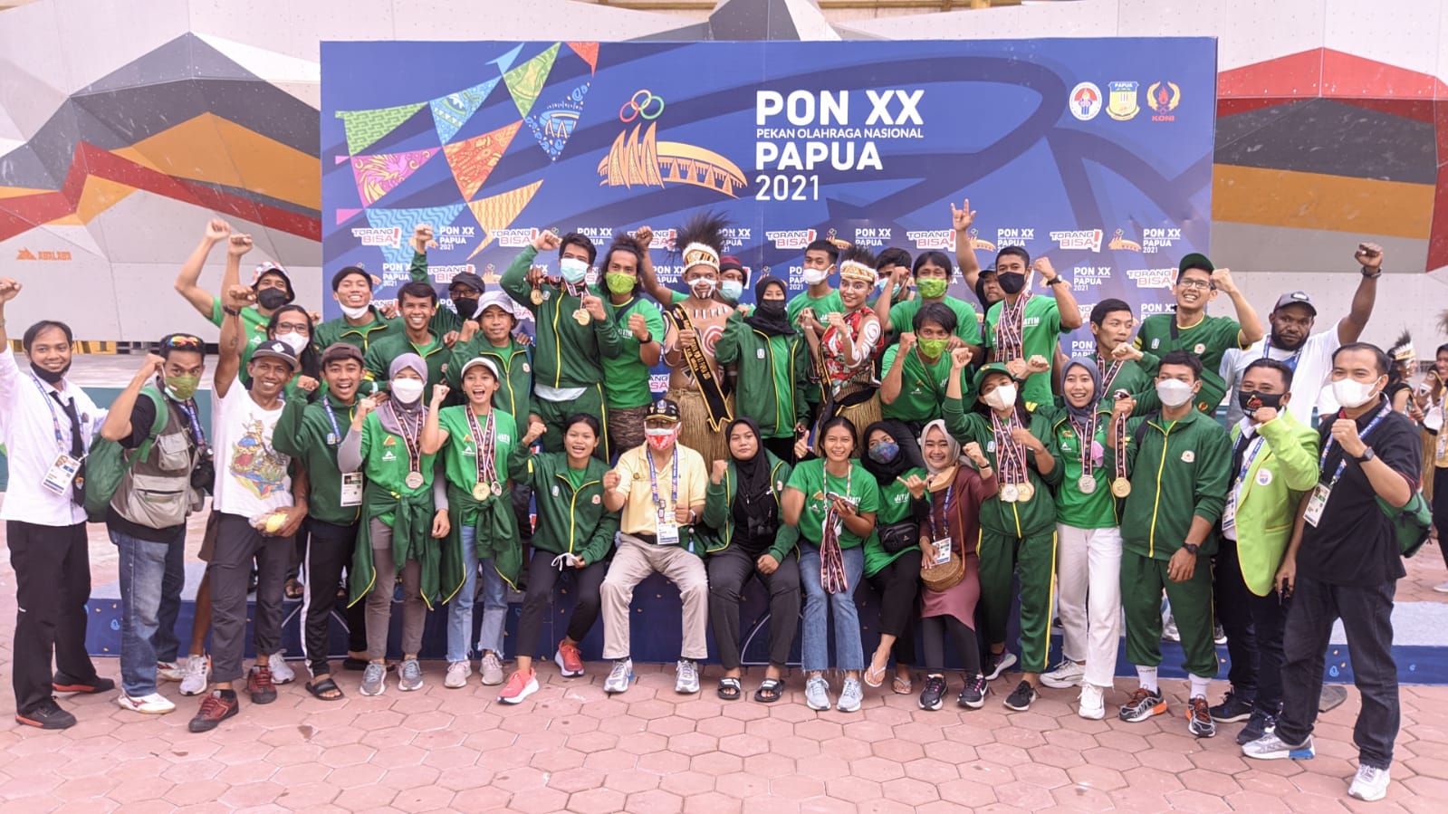 jatim-juara-umum-panjat-tebing-pon