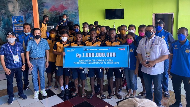 dari-pt-freeport-untuk-atlet-berprestasi-papua