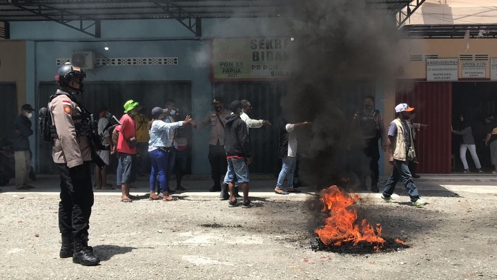 kesalahan-administrasi-ratusan-relawan-pon-di-mimika-belum-terima-honor