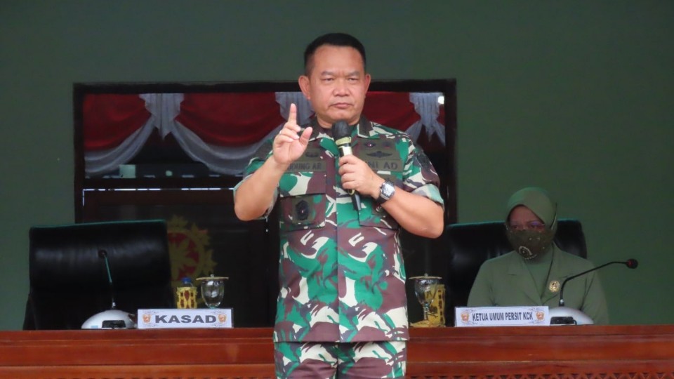 kunker-ke-timika-ksad-minta-prajuritnya-rangkul-kkb