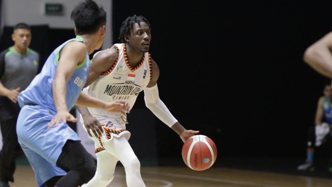 nsh-mountain-gold-timika-petik-kemenangan-di-laga-perdana-ibl-2022