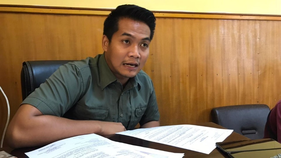 polisi-surati-pt-freeport-serahkan-barang-bukti-uang-ratusan-juta