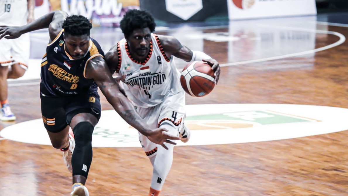 nsh-mountain-gold-timika-raih-kemenangan-keempat-usai-kalahkan-satya-wacana