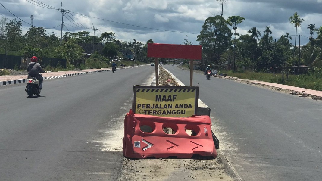 Pembangunan jalan di SP3 Timika.  Foto: Anti/Papua60detik