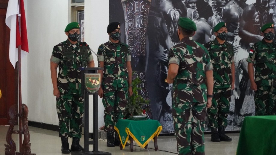 pangdam-xvii-cenderawasih-pimpin-sertijab-dua-jabatan-pati