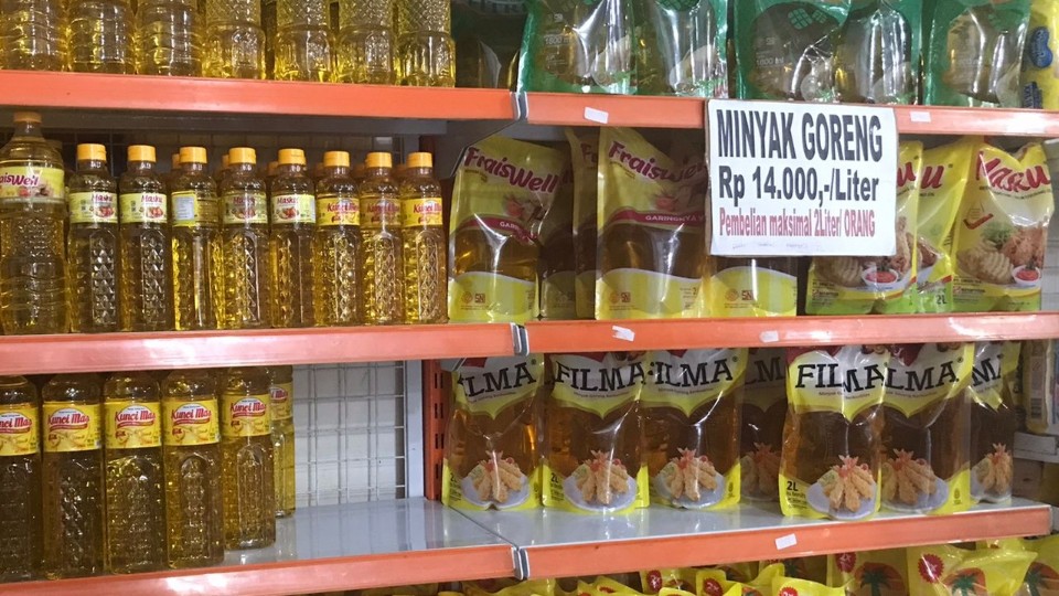 Minyak goreng satu harga    Foto: Anti/ Papua60detik