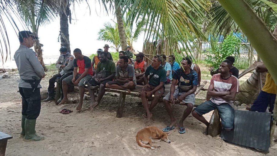 isu-papua-merdeka-aparat-datangi-warga-yowid