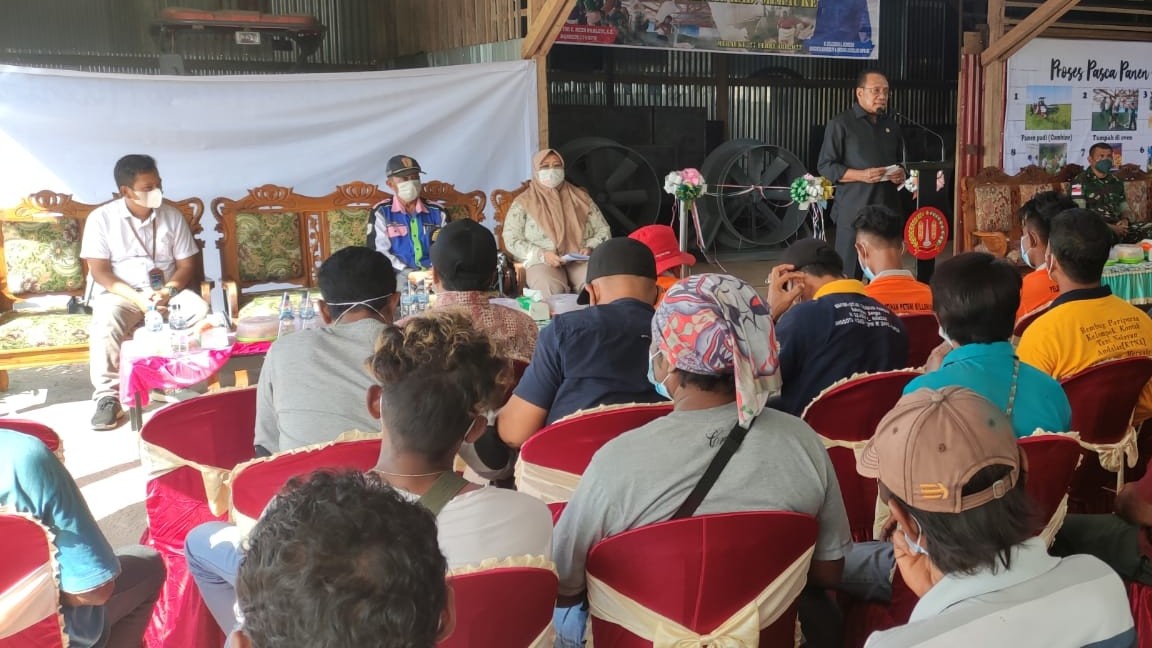 tahun-ini-petani-merauke-dibantu-181-alsintan