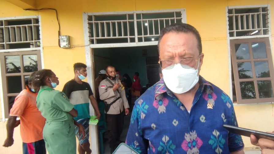 sambangi-tiga-kampung-lokal-sulaeman-janjikan-sejumlah-bantuan