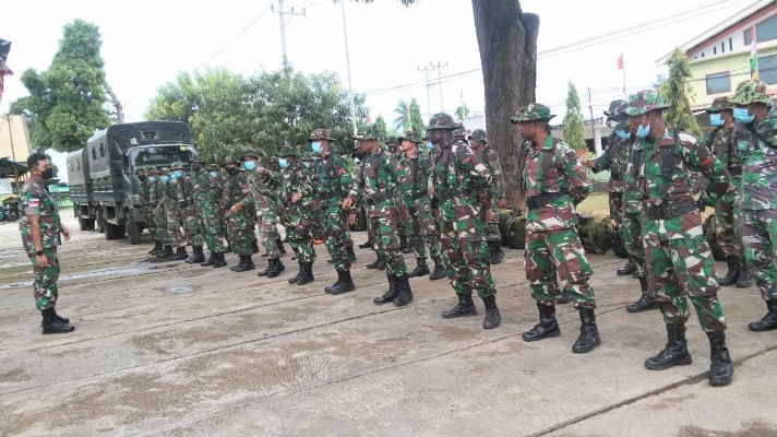 150-tentara-ditugaskan-membangun-20-rumah-warga-di-mappi