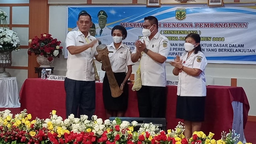musrenbang-distrik-miru-hasilkan-257-program