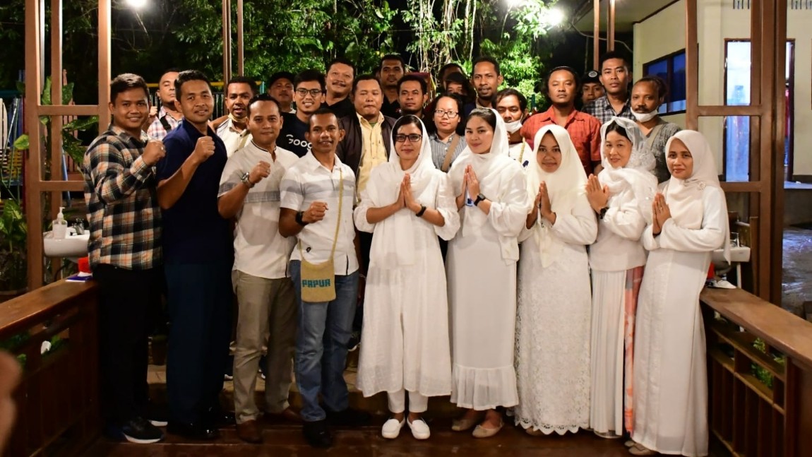 jalin-persaudaraan-danlanal-timika-buka-puasa-bersama-wartawan