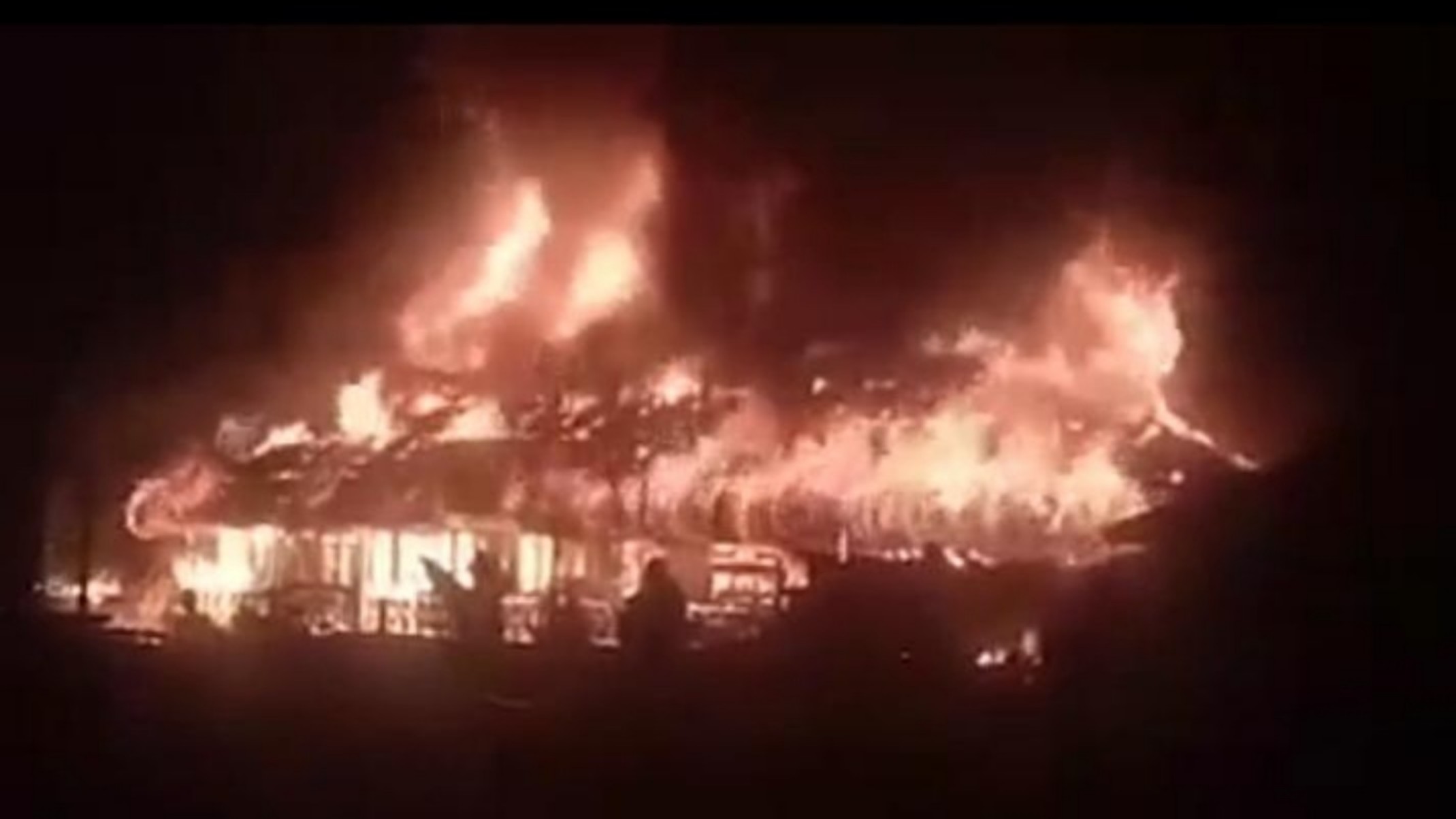 mess-pegawai-pemkab-nduga-habis-terbakar