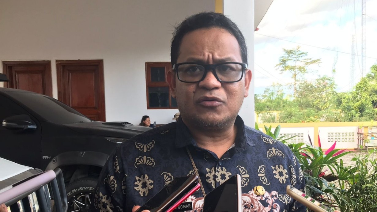 jadi-penjabat-bupati-mappi-michael-gomar-mengaku-banyak-pr