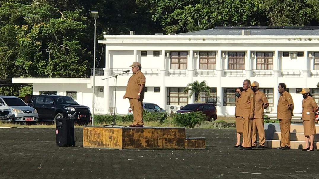 bupati-mimika-ajak-asn-hadir-di-deklarasi-pencalonannya-jadi-gubernur-papua-tengah