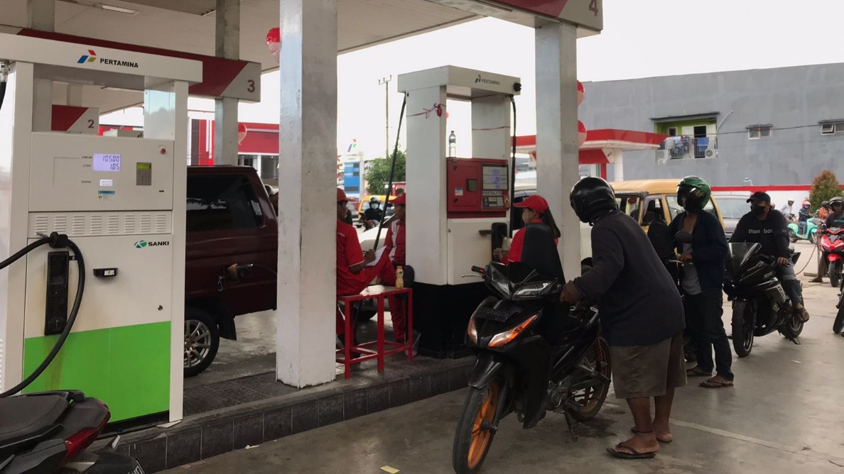 pemerintah-resmi-naikkan-harga-bbm-berlaku-hari-ini
