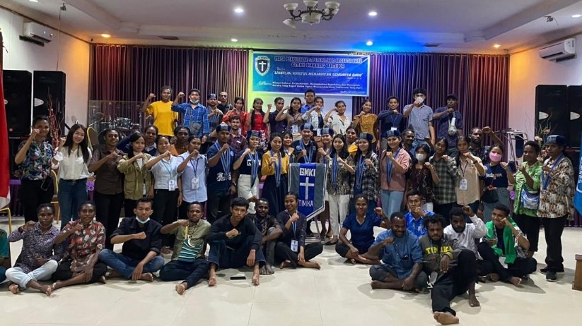 anggota-gmki-cabang-timika-bertambah-42-orang
