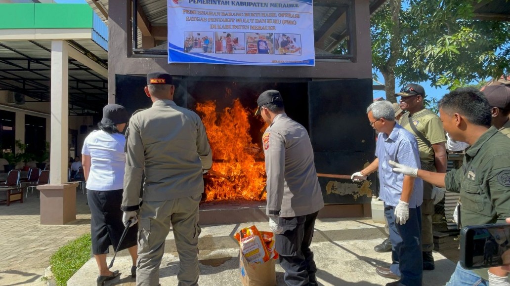 antisipasi-pmk-ratusan-kilogram-daging-olahan-dimusnahkan