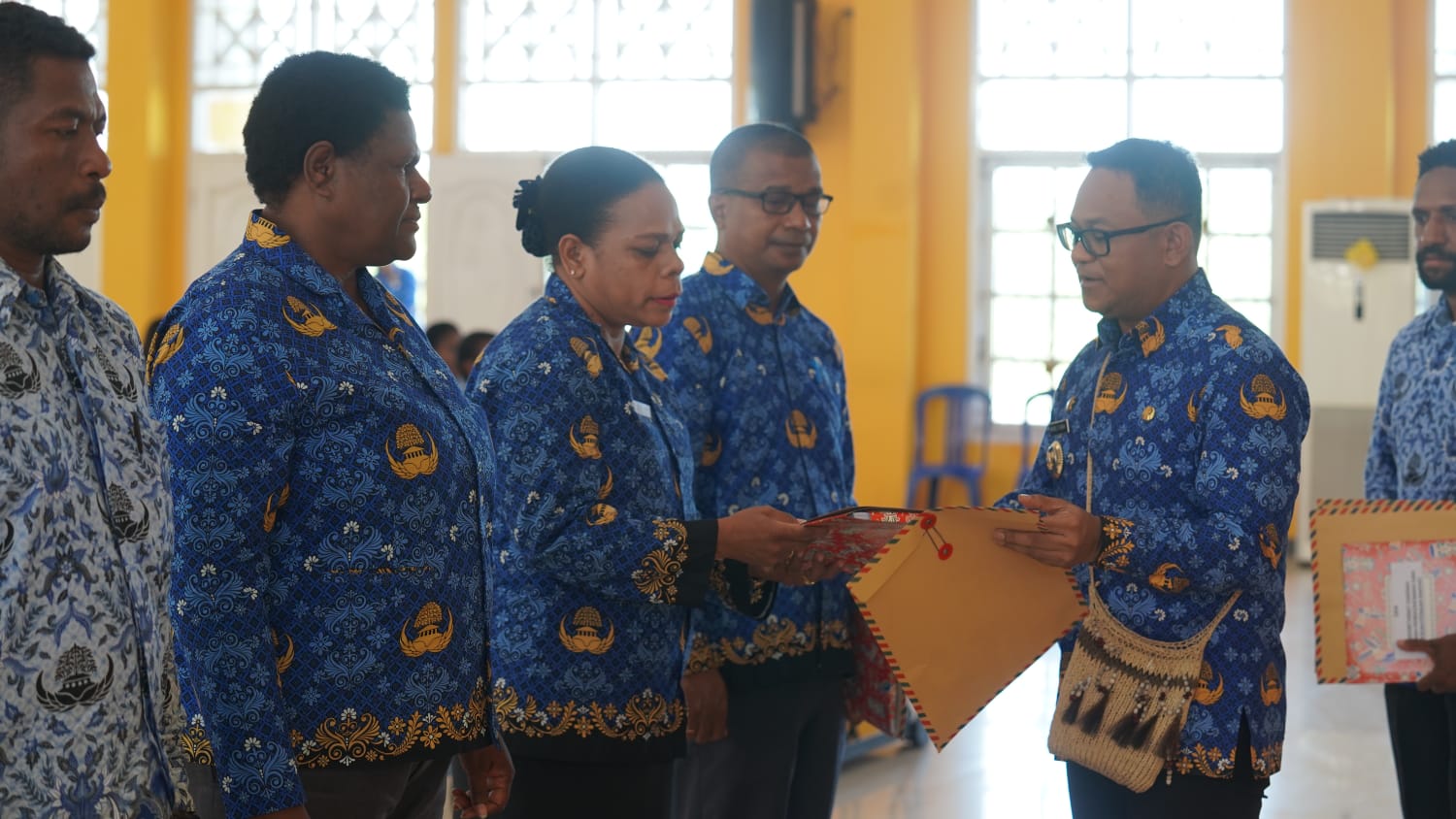 serahkan-dpa-2023-pj-bupati-mappi-progam-harus-menyentuh-kebutuhan-masyarakat