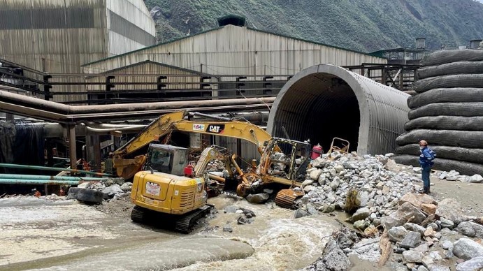 pasca-banjir-pt-freeport-diperkirakan-beroperasi-kembali-akhir-februari