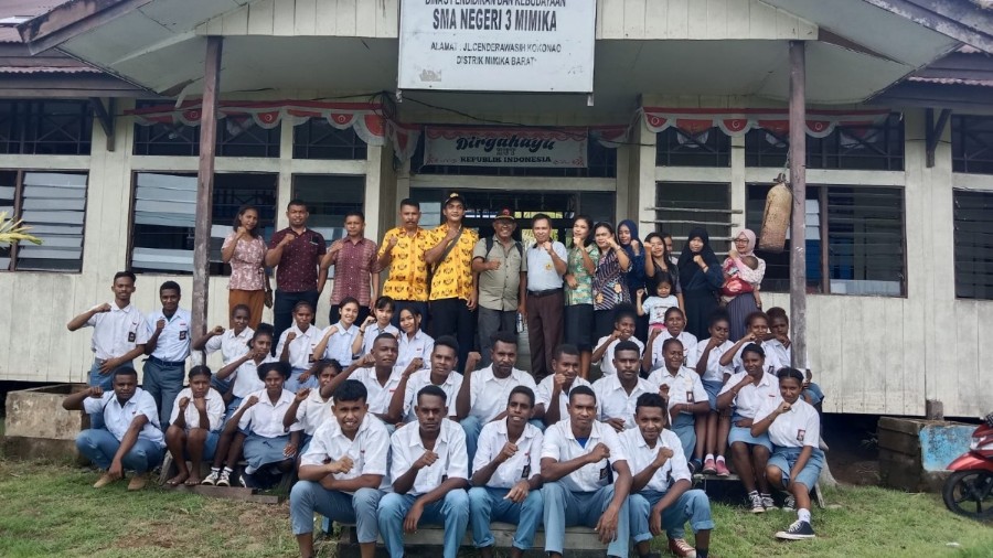 kepala-sma-negeri-3-kokonao-bantah-masih-libur