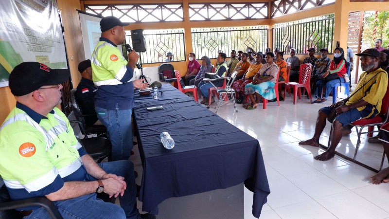 peduli-warga-pt-petrosea-sosialisasi-penurunan-malaria-di-kampung-mandiri-jaya