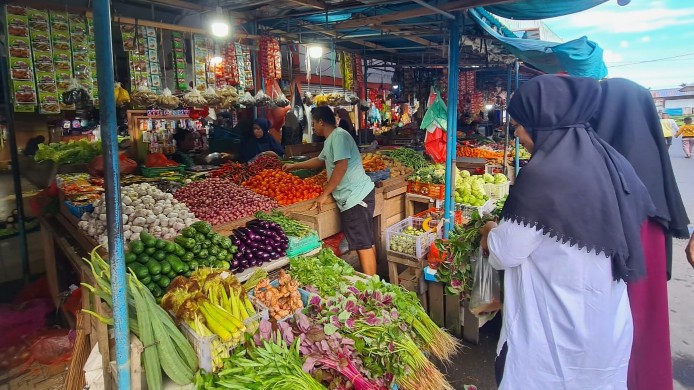 jelang-idul-fitri-harga-beberapa-komoditas-naik
