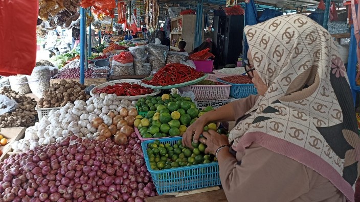 masih-suasana-idul-adha-harga-cabai-rawit-tembus-rp110-ribu