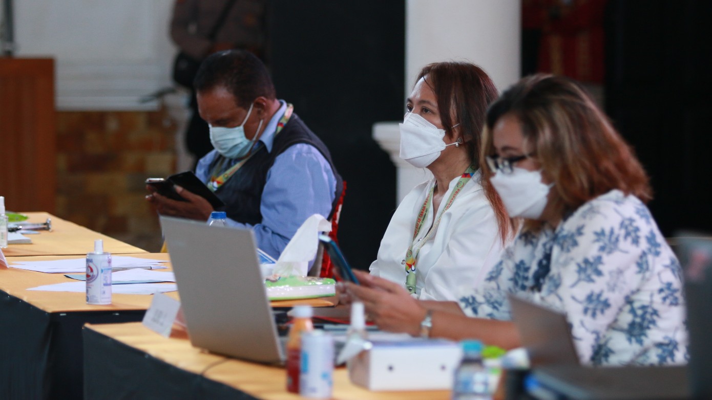 kategori-solo-anak-7-9-tahun-dinilai-tiga-juri-profesional