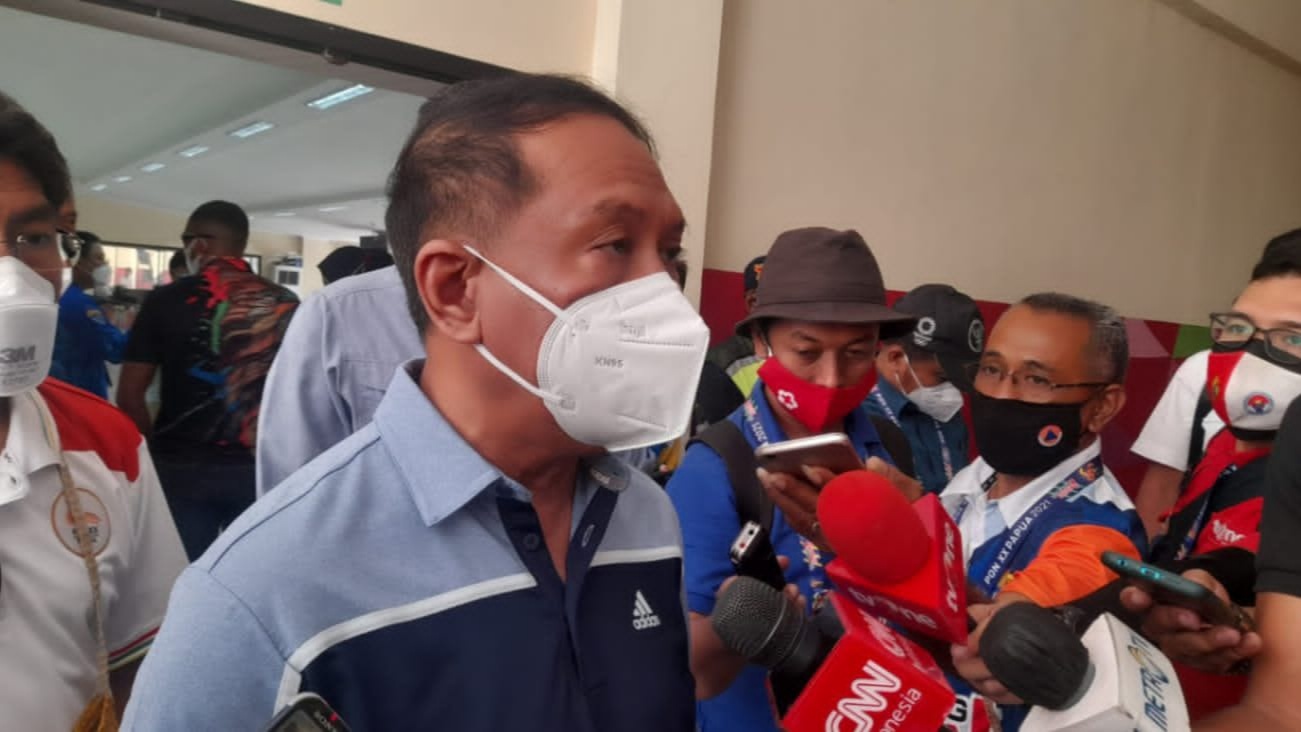 atlet-positif-covid-19-menpora-panggil-panwasrah-dan-pb-pon