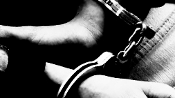 mantan-ustaz-s-ditetapkan-tersangka-dan-terancam-pasal-berlapis