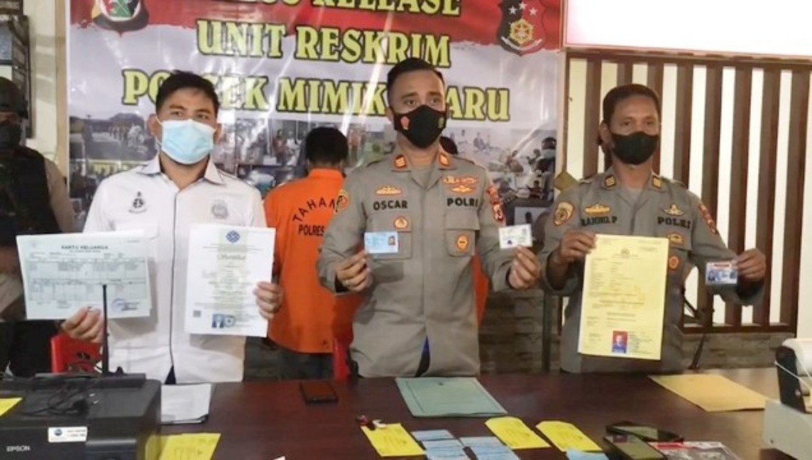 buka-jasa-pemalsuan-dokumen-pria-di-timika-terancam-10-tahun-penjara