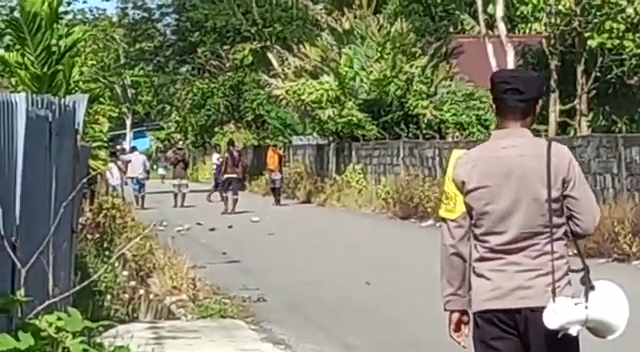 aksi-penolakan-dob-kembali-digagalkan-aparat-di-timika