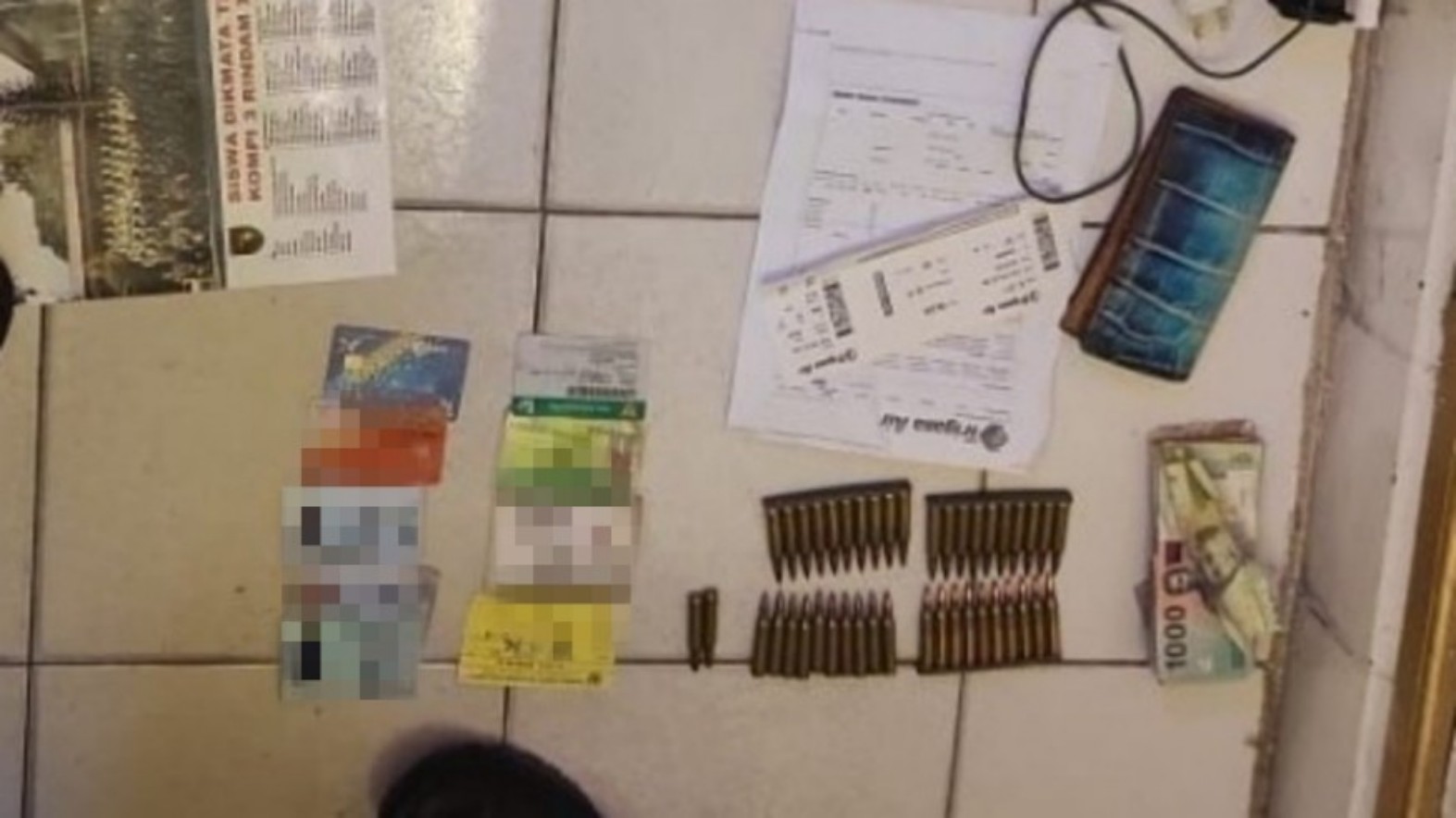 tertangkap-bawa-amunisi-di-bandara-prada-yw-terancam-dipecat