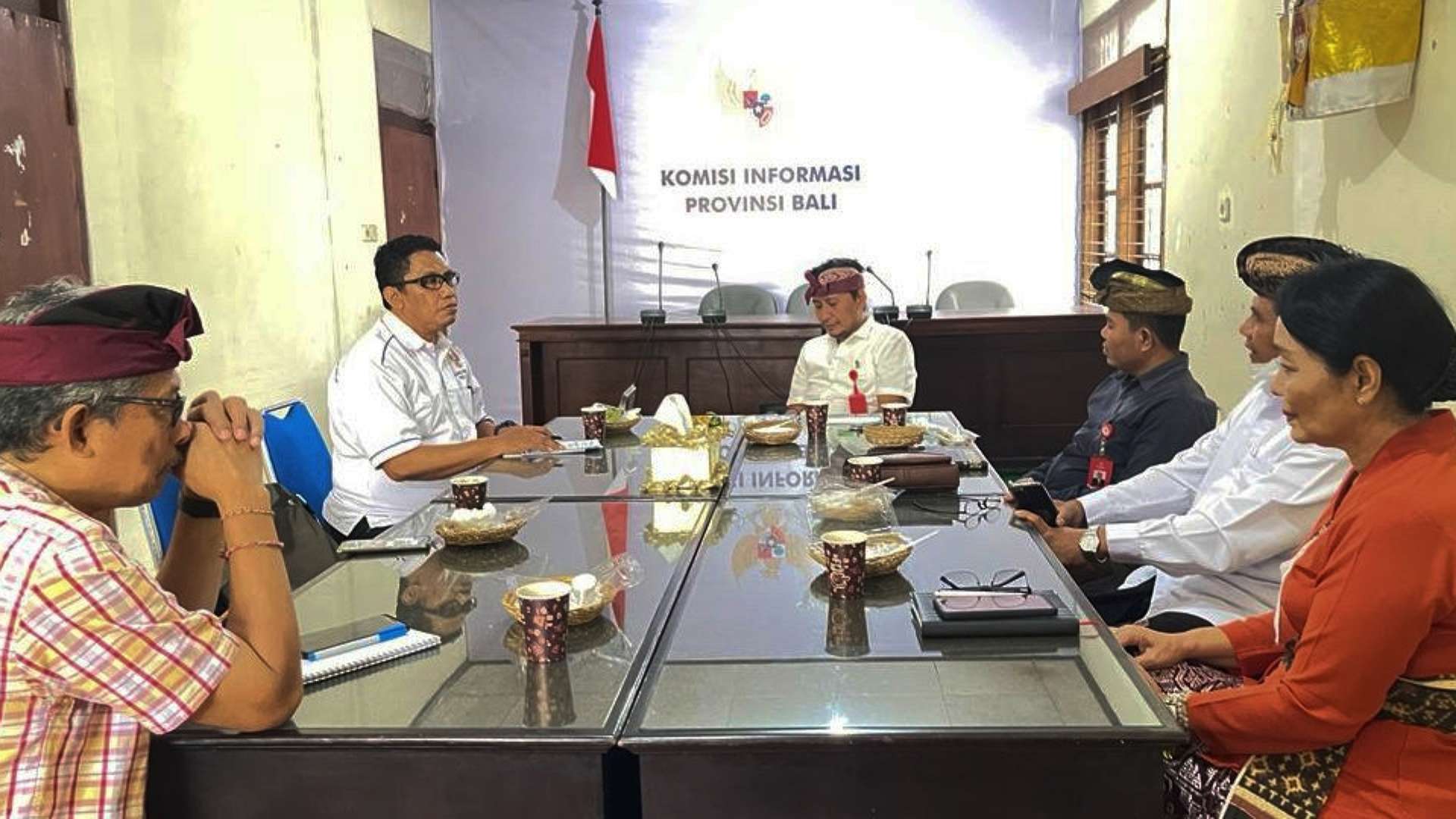 bersinergi-komisi-informasi-papua-kunjungi-komisi-informasi-bali
