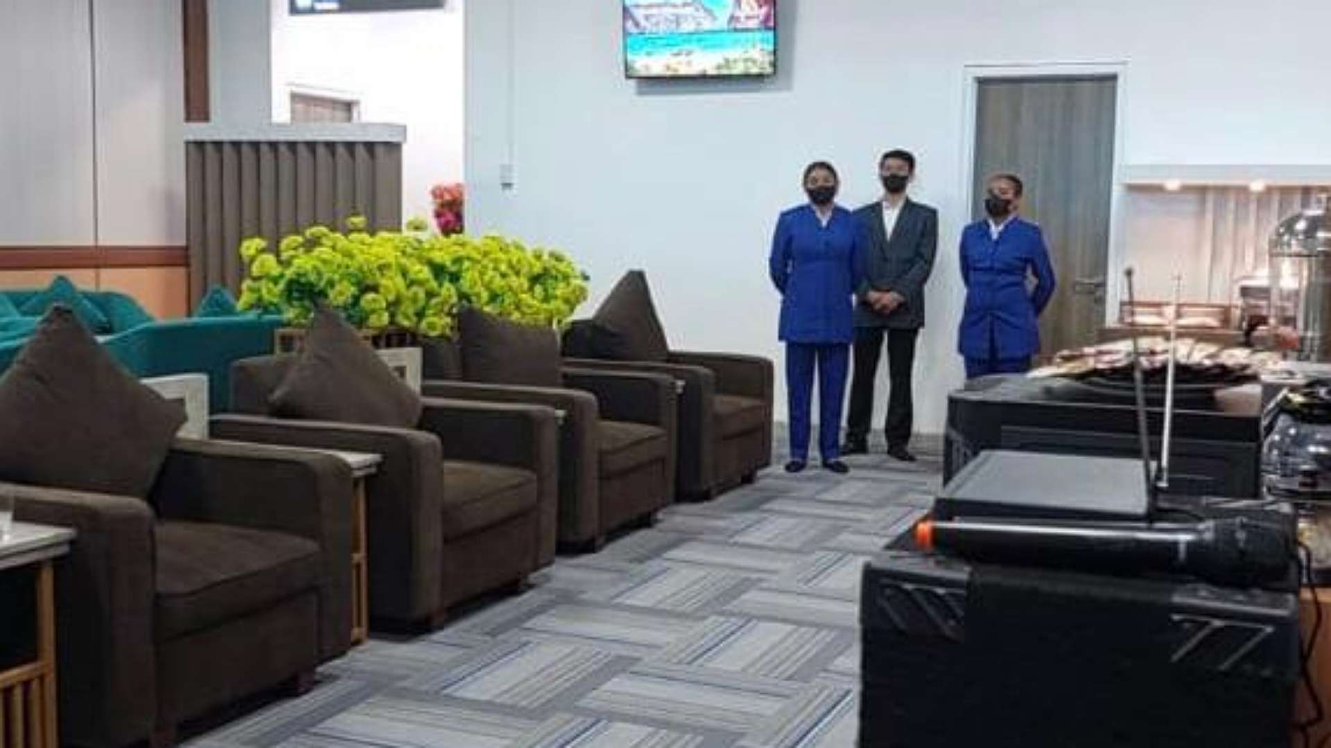 Business Class Lounge Garuda Indonesia di lantai II Terminal Bandara Mozes Kilangin Timika. Foto: Istimewa