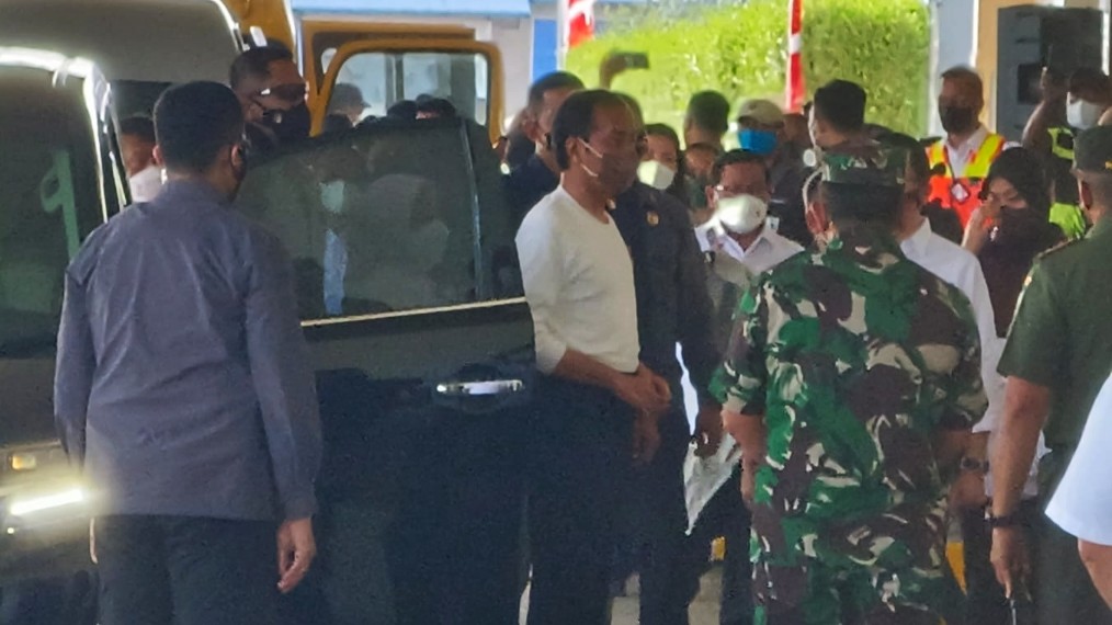 presiden-jokowi-tiba-di-timika