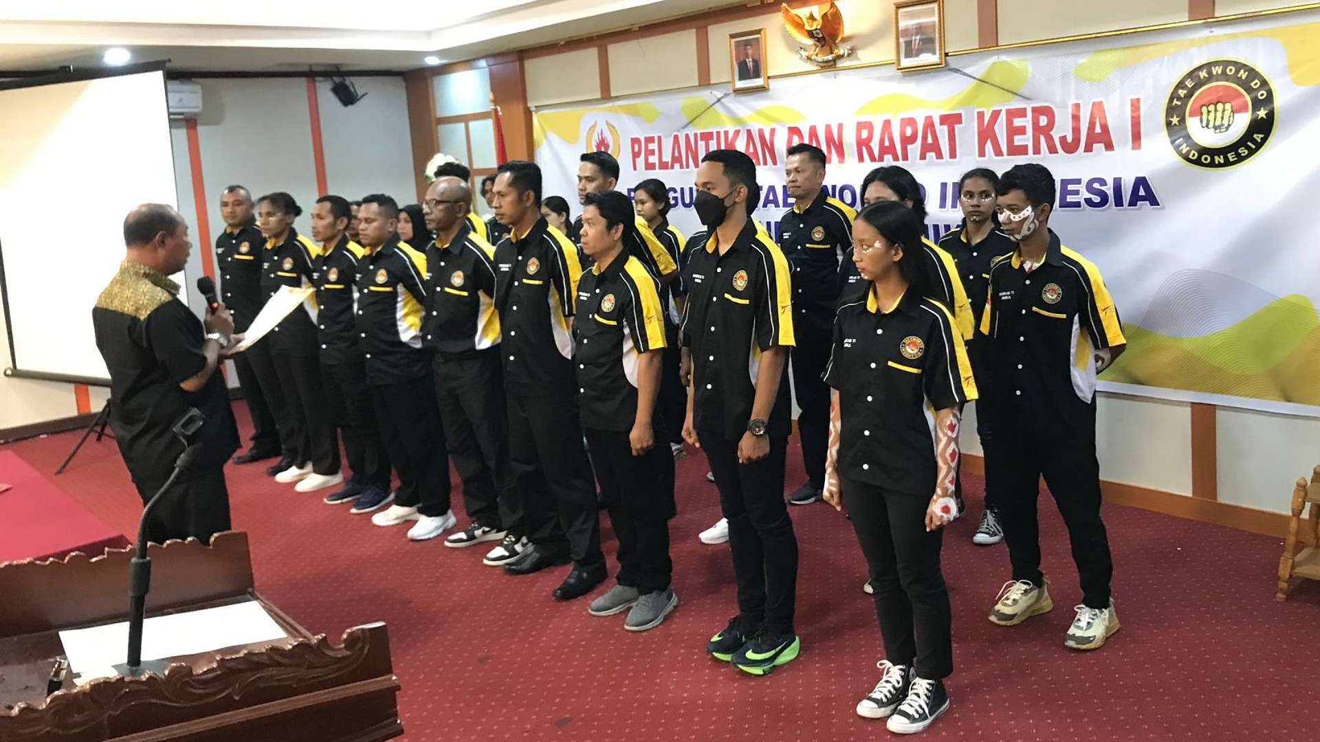 pelantikan-pengurus-baru-cessar-taekwondo-di-mimika-berkembang-pesat