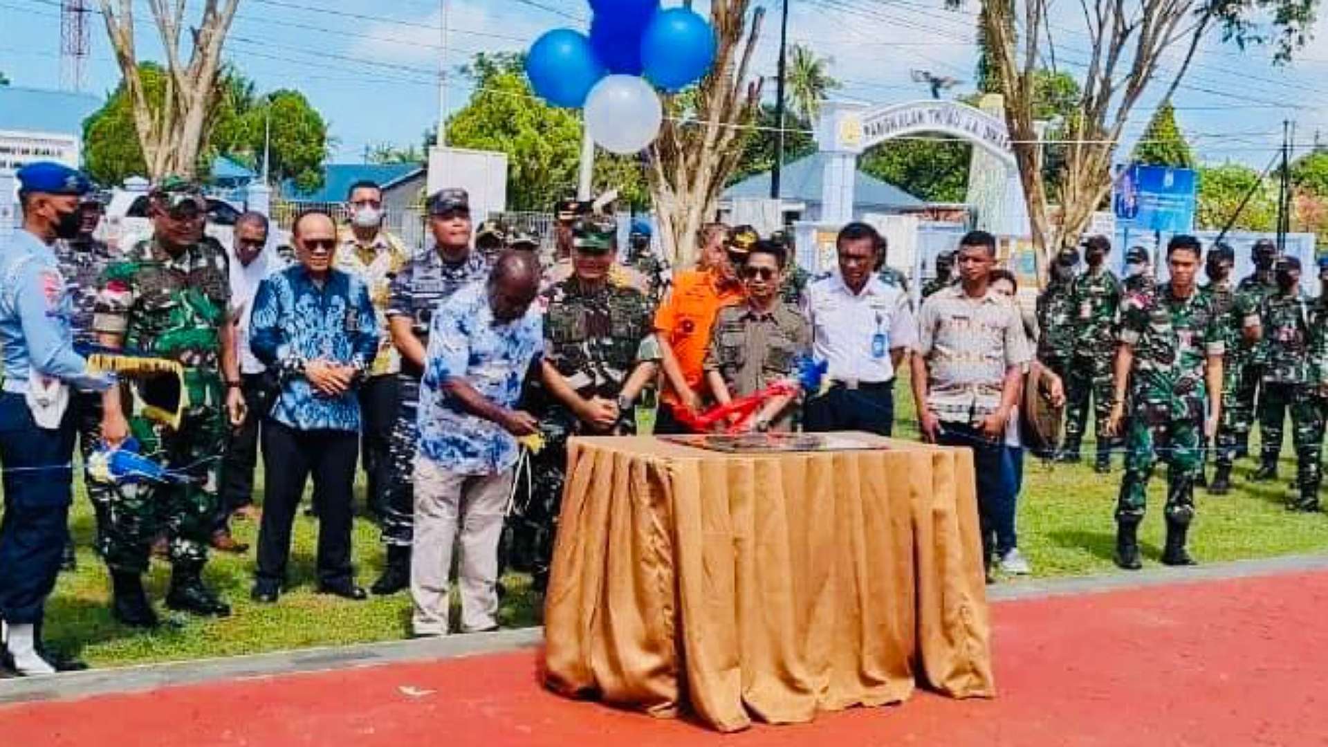 taman-i-love-merauke-lanud-ja-dimara-diresmikan