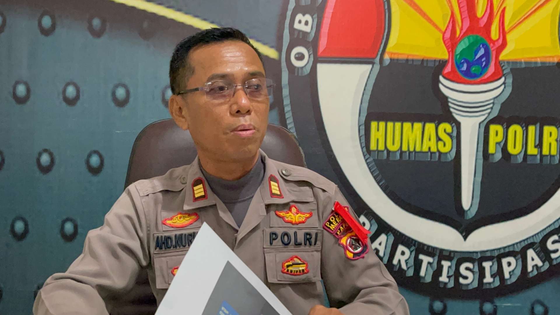 kerja-sama-gandakan-bpkb-mobil-mm-dan-s-jadi-tersangka